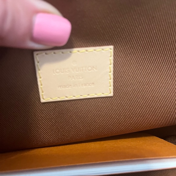 Authentic Louis Vuitton Etui PM .. brand new never used - Picture 5 of 9